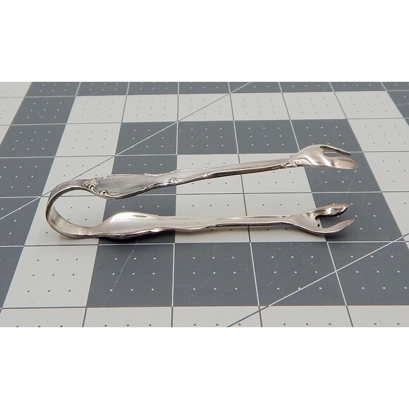 Towle Fontana Silver Electroplate Sugar Tongs 4 Inch - Picture 2 of 8